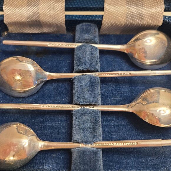 Vintage Silver Plated Spoons, Made in England - Picture 4 of 5